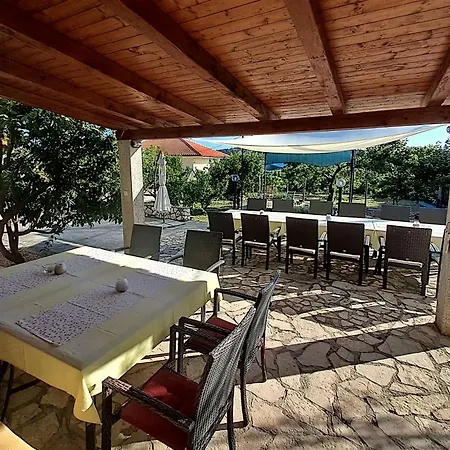 Frankic Apartmán Rab Town