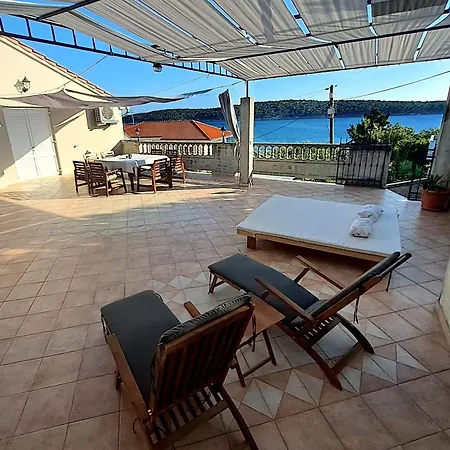 Frankic Apartment Rab Town