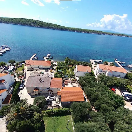 Frankic Ii * Rab Town