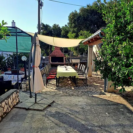 Apartment Frankic Rab Town